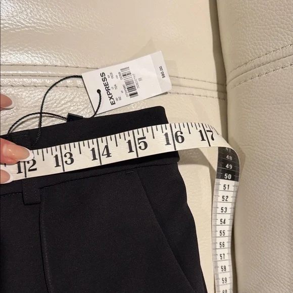 Express Straight Leg Dress Pants in Black - Picture 7 of 11